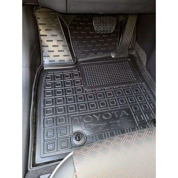  Коврики в салон Toyota bZ3 2022- резиновые, чёрные (AVTO-Gumm)